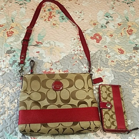 Coach Handbags - Coach Large Crossbody with Matching Wallet
